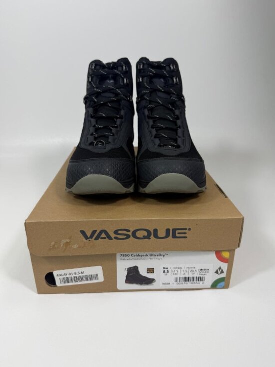 Vasque Coldspark UltraDry Hiking Boot - Men\'s Anthracite/Natural Grey 8.5 Medium
